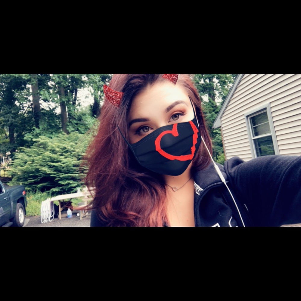 Meet your Posher, Dani